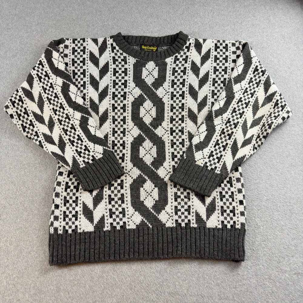 Bay Trading Co Vintage Mens M Gray White Geometric Knit Crewneck Sweater USA